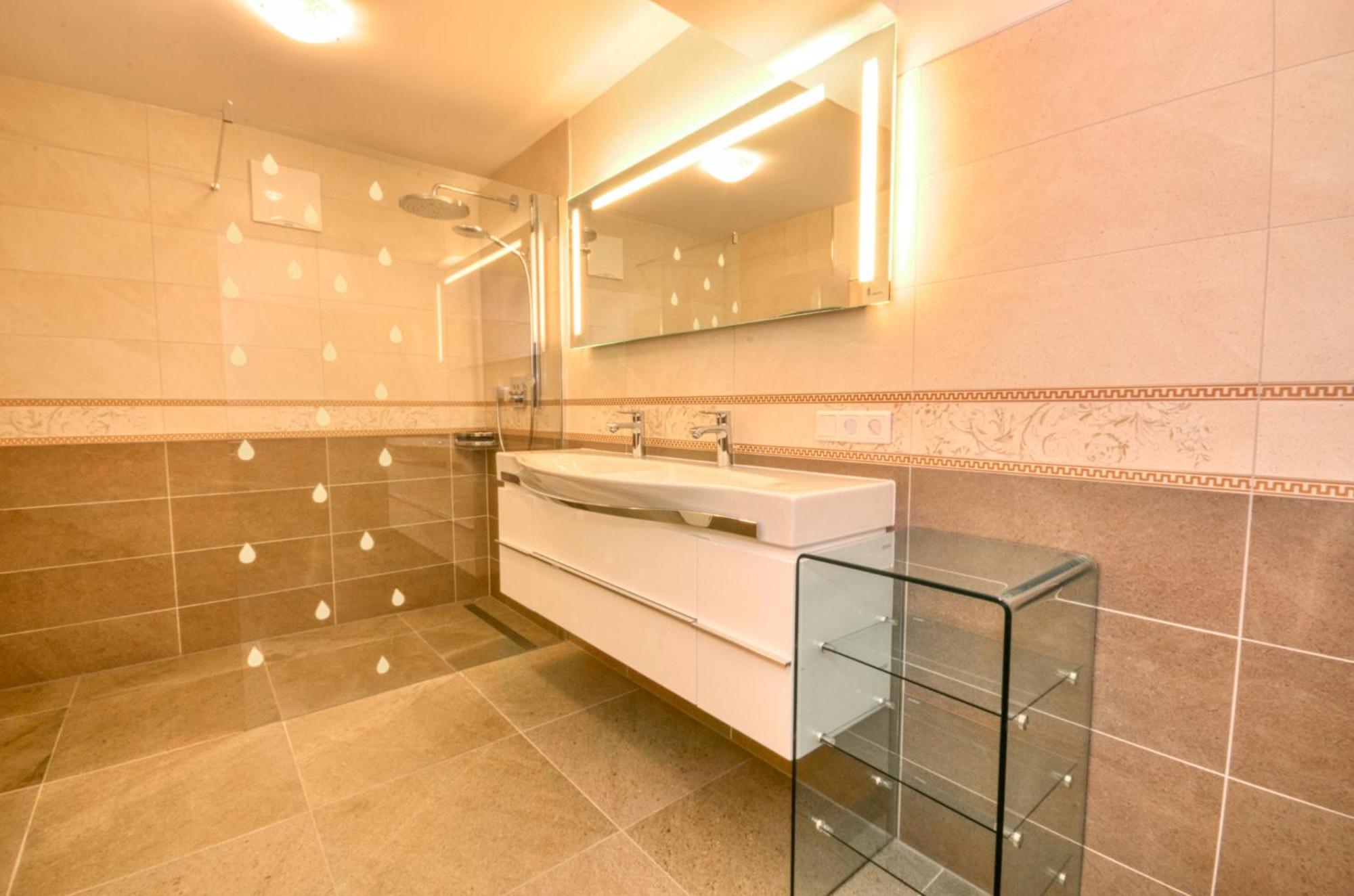 Eichenhof Top 2 - By Alpen Apartments Zell am See Exterior foto